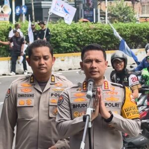 *Polda Metro Jaya Apresiasi KBPBI dan KSPSI Sampaikan Aspirasi dengan Tertib*