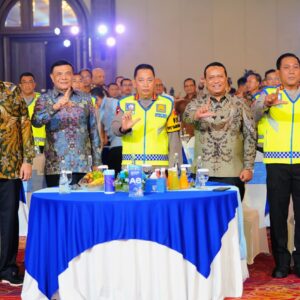 *Kapolri Luncurkan STNK Digital dan Pembayaran Tilang Terintegrasi*