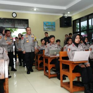 *Wakapolri Siapkan Siswa SIP, Sepolwan, SPN, dan Taruna Akpol Dukung Perlinsos*