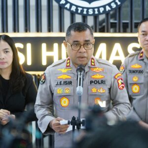 *Polri Mutasi 88 Pati dan Pamen, Sejumlah PJU Mabes dan Kapolda Berganti*