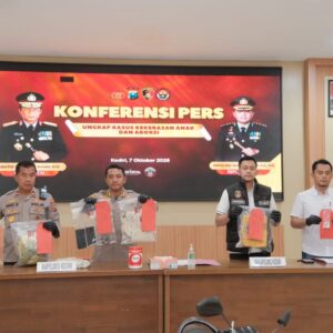 *Polres Kediri Bongkar Dua Kasus Kematian Bayi, 4 Tersangka Diamankan*
