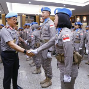 *Wakapolri Pimpin Upacara Purna Tugas FPU 7 Minusca, 140 Personel Terima Penghargaan*